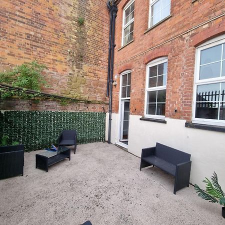 Spacious 2 Bed Appartment Next To Bae With Spa Bath Barrow-in-Furness Exterior photo